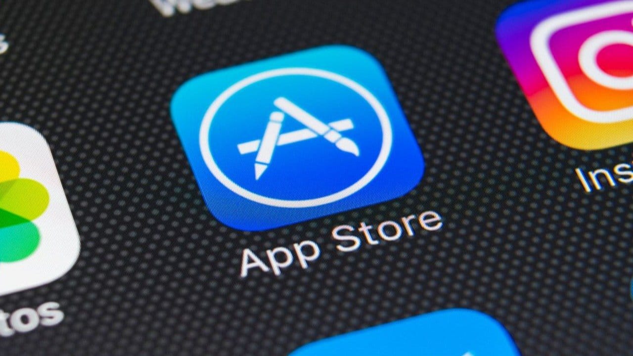 Apple, App Store'u yapay zeka ajanlarına açmayı değerlendiriyor