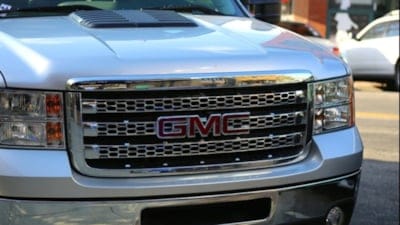 GM’den kaza sonrası dijital asistan: Sürücülere adım adım yönlendirme dönemi