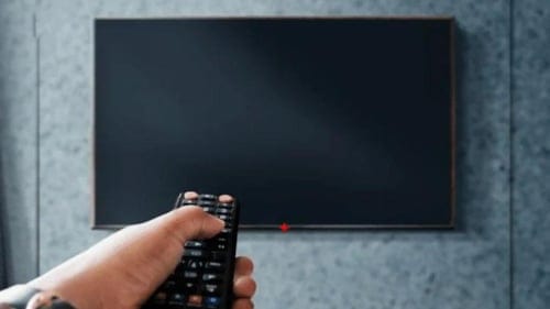 Televizyonlarda neden kırmızı bekleme ışığı bulunuyor? Meğer sandığınızdan daha önemli bir görevi varmış