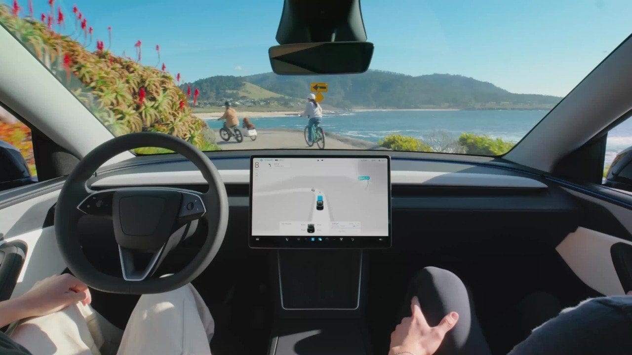 Tesla FSD Avrupa'da kademeli olarak kullanıma sunuluyor