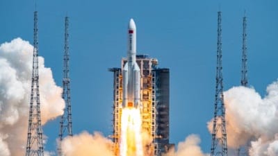 NASA'dan açıklama! Çin 2027'de Ay yörüngesine insan gönderebilir