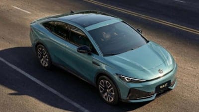 Volkswagen'den Çin'e özel elektrikli hamle! ID. Unyx 07 tanıtıldı