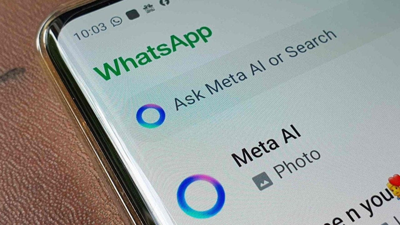 WhatsApp'taki Meta AI'a belge yükleme özelliği geldi