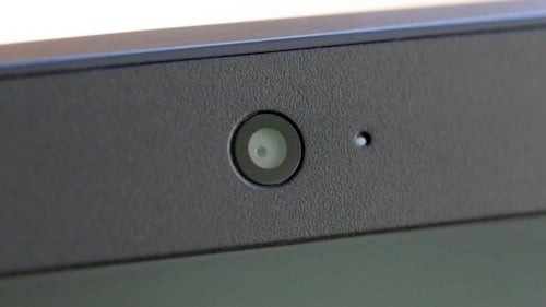 Laptop kamerasının yanındaki küçük ışığın sırrı ortaya çıktı! Meğer güvenliğiniz için zorunluymuş