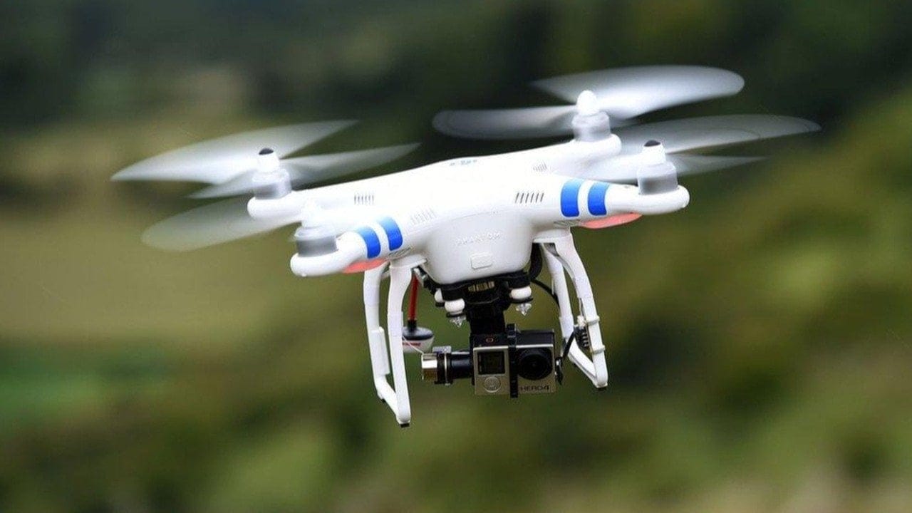 Drone kullananlara yeni kurallar geliyor: Yaş sınırı ve anlık takip dönemi başlıyor