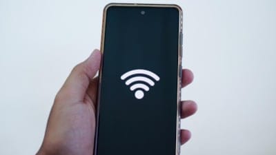 Her gün görüyoruz ama anlamını çoğu kişi bilmiyor: Wi-Fi simgesindeki yaylar neyi temsil ediyor?