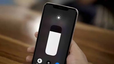 Telefon ekran parlaklığı neden kendi kendine değişiyor? İşte nedeni…
