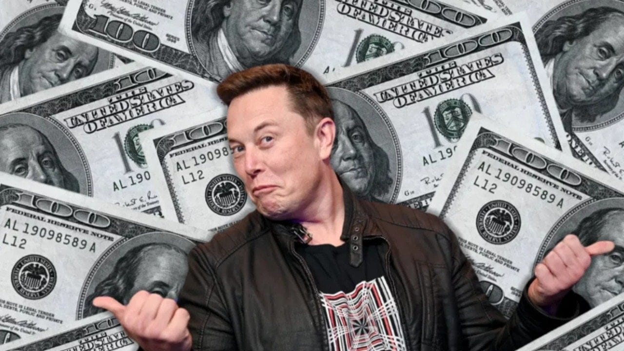 Elon Musk, dünyanın ilk trilyoneri olarak kayıtlara geçti