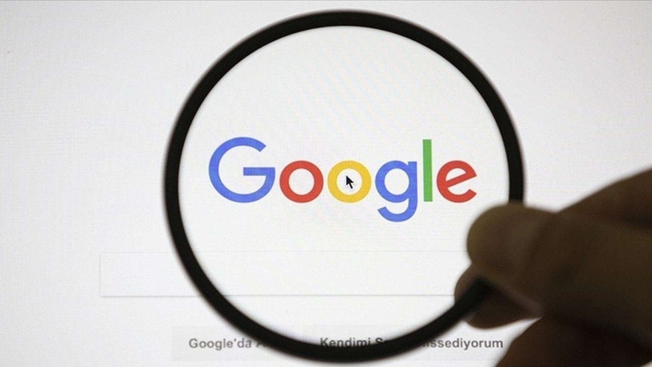 Google AI aramalarını yeniledi! Yapay zeka artık sizin yerinize interneti takip edecek