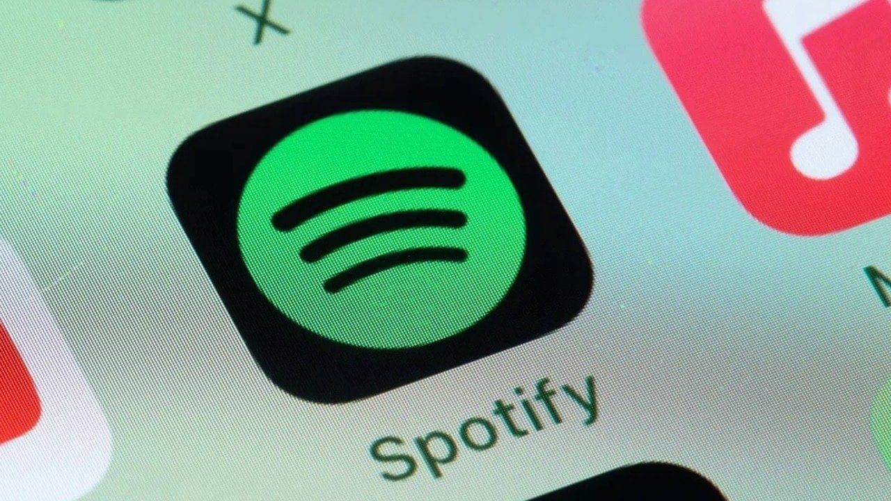 Spotify ortak çalma listelerine emoji tepkisi özelliği geldi