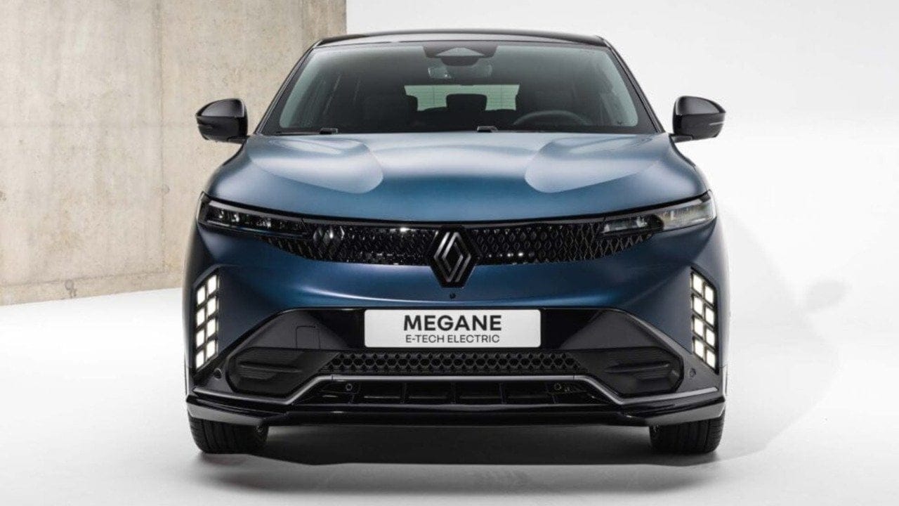 Yeni Renault Megane E-Tech Türkiye yolunda! 500 kilometre menzil ve hızlı şarjıyla geliyor