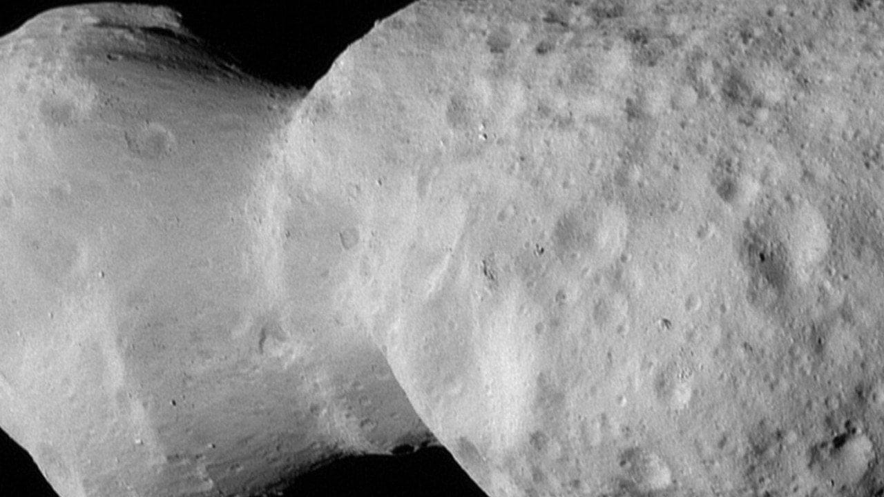 NASA'dan çarpıcı keşif! Asteroitte antik sıvı su izleri bulundu