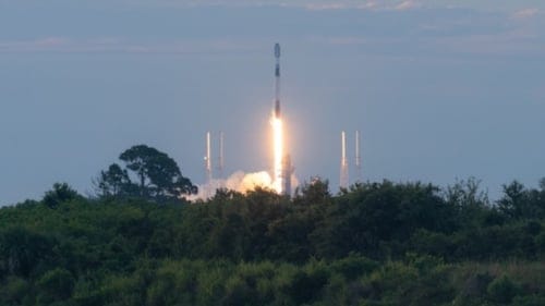 SpaceX, uzay tabanlı kargo sistemi Starfall'u ilk kez test etti