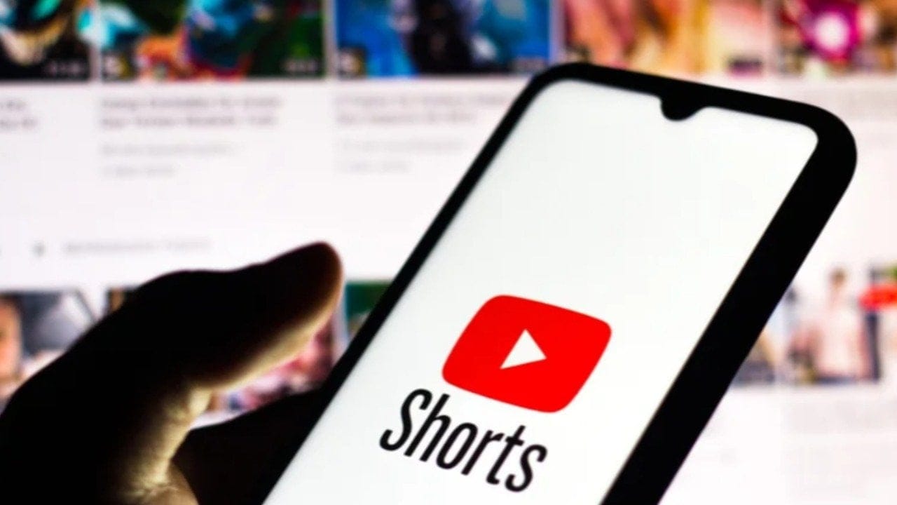 YouTube Shorts'a TikTok benzeri özellikler geldi