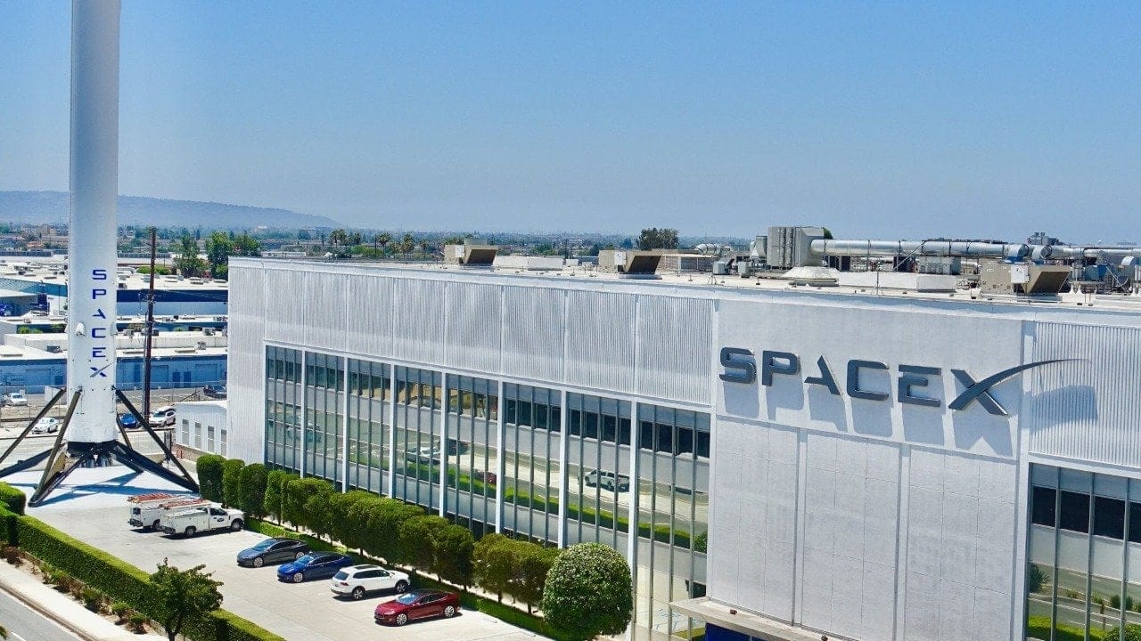 SpaceX'ten Starship için dev altyapı hamlesi! Kendi doğal gaz hattını kuruyor