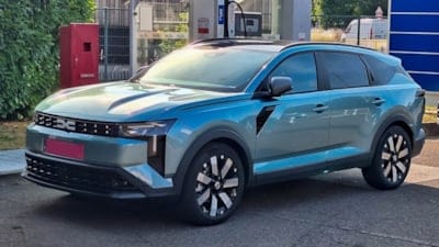 Dacia Striker ilk kez kamuflajsız görüntülendi! Uygun fiyatlı SUV'da geri sayım başladı