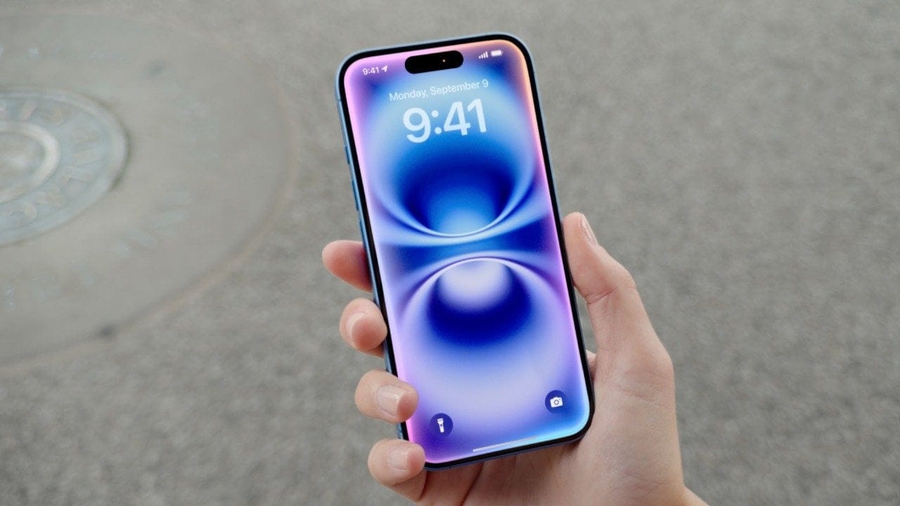 Apple Intelligence'a günlük kullanım limiti geliyor