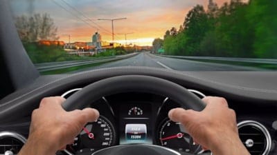 AB'den tartışma yaratacak iddia! Hız sınırını aşan araç otomatik olarak yavaşlayabilir