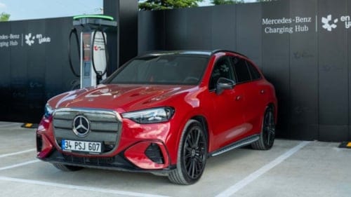 Mercedes-Benz Türkiye'den yeni adım! 400 kW'lık hızlı şarj istasyonları hizmete girdi