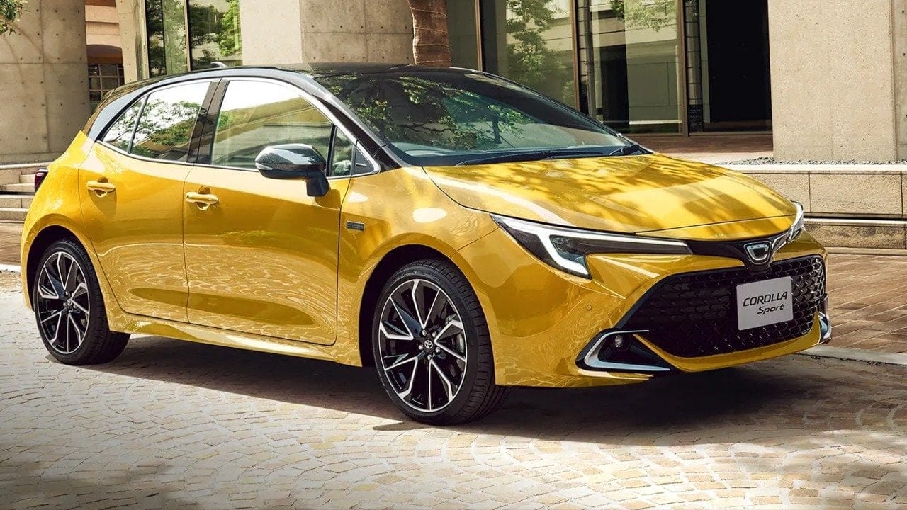 Toyota Corolla Sport'un yeni versiyonu sahnede! İşte fiyatı