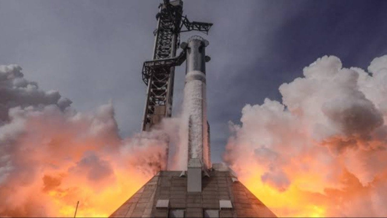 SpaceX, Starship'in yeni fırlatma tarihini açıkladı