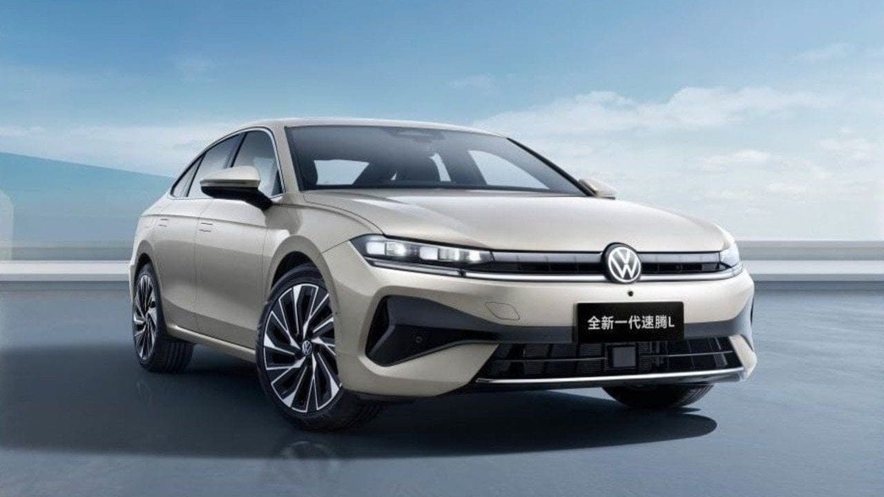 Volkswagen efsaneyi geri getiriyor! Bora yıllar sonra bambaşka bir yüzle geri dönüyor