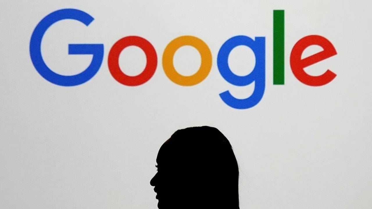 Google hesaplarına girişte yeni dönem! Şifre yerine selfie videosu kullanılabilecek
