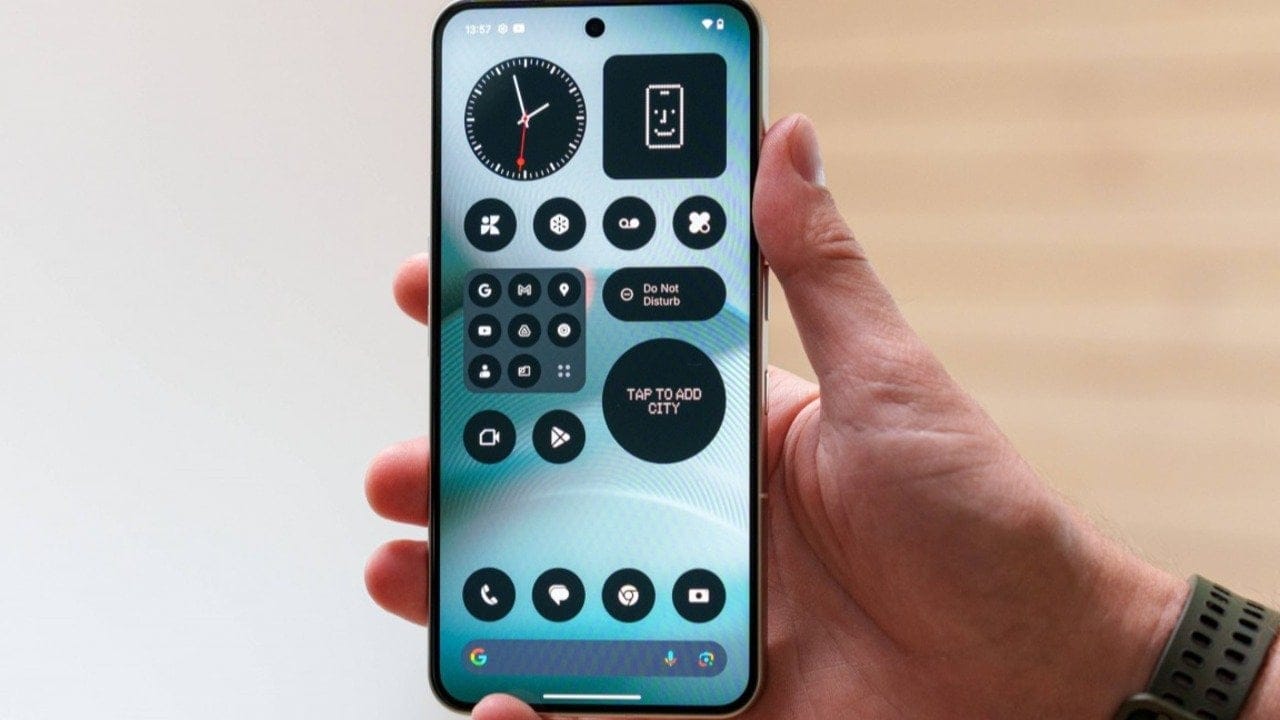 Nothing'den yapay zeka hamlesi! Telefonun ana ekranını saniyeler içinde baştan oluşturuyor