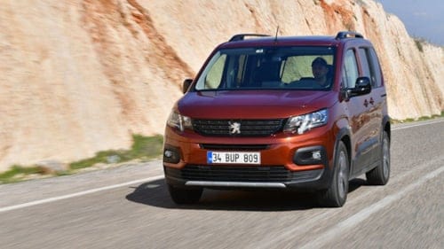 Peugeot'dan Türkiye kararı! Popüler modeli artık Bursa'da üretilecek