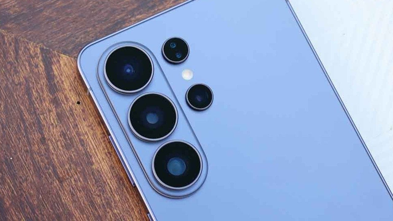 Galaxy S27 Ultra için sürpriz kamera kararı! Bir kamera eksiliyor