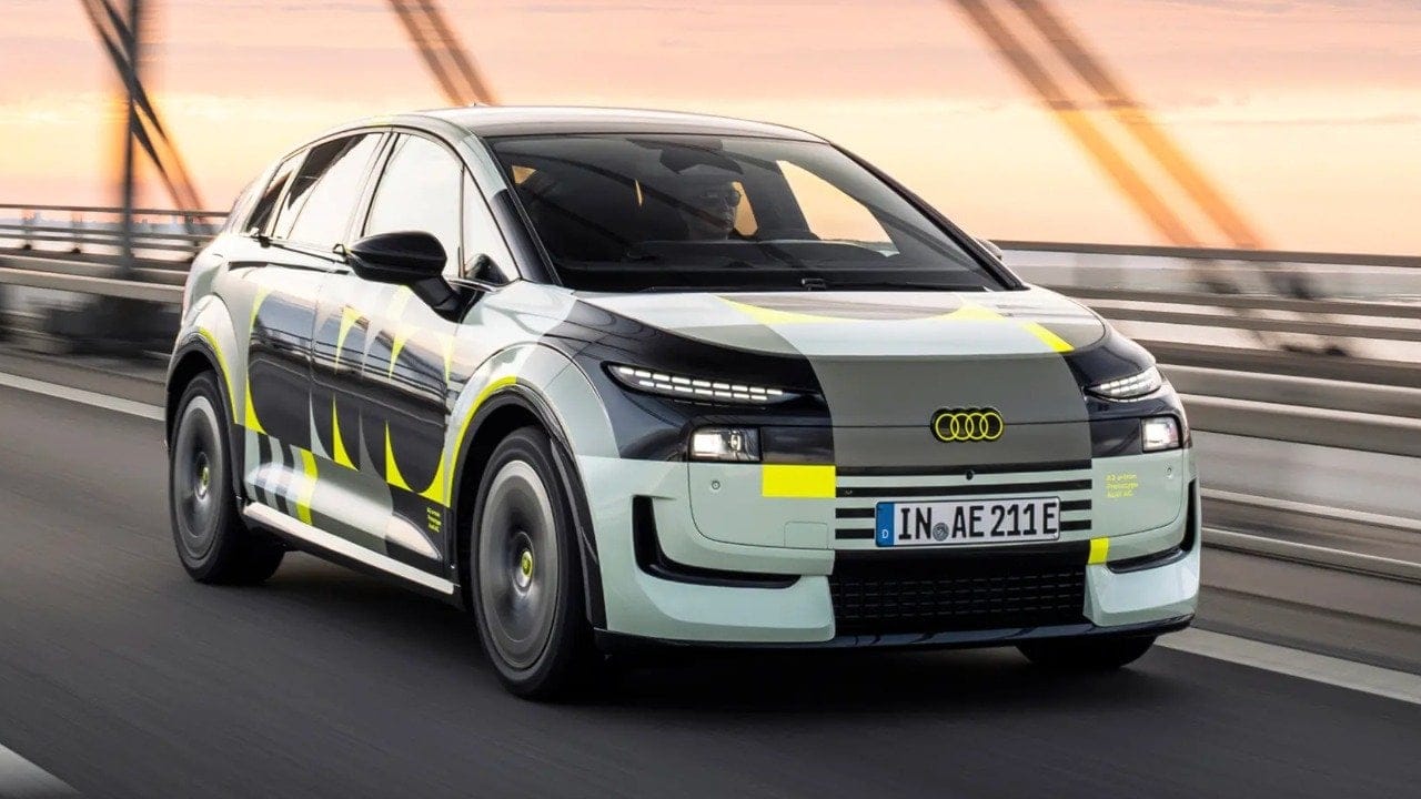 Audi efsaneyi elektrikli olarak geri getiriyor! A2 e-tron fiyatı ve menziliyle iddialı geliyor