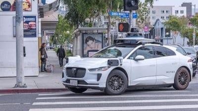Waymo, Dallas'ta robotaksi hizmetini tüm kullanıcılara açtı