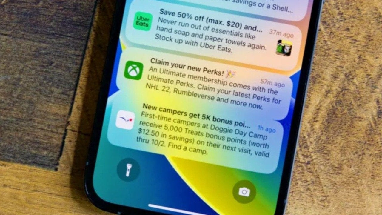 Apple’dan bildirimleri akıllandıracak patent: iPhone ne zaman rahatsız etmeyeceğini anlayacak