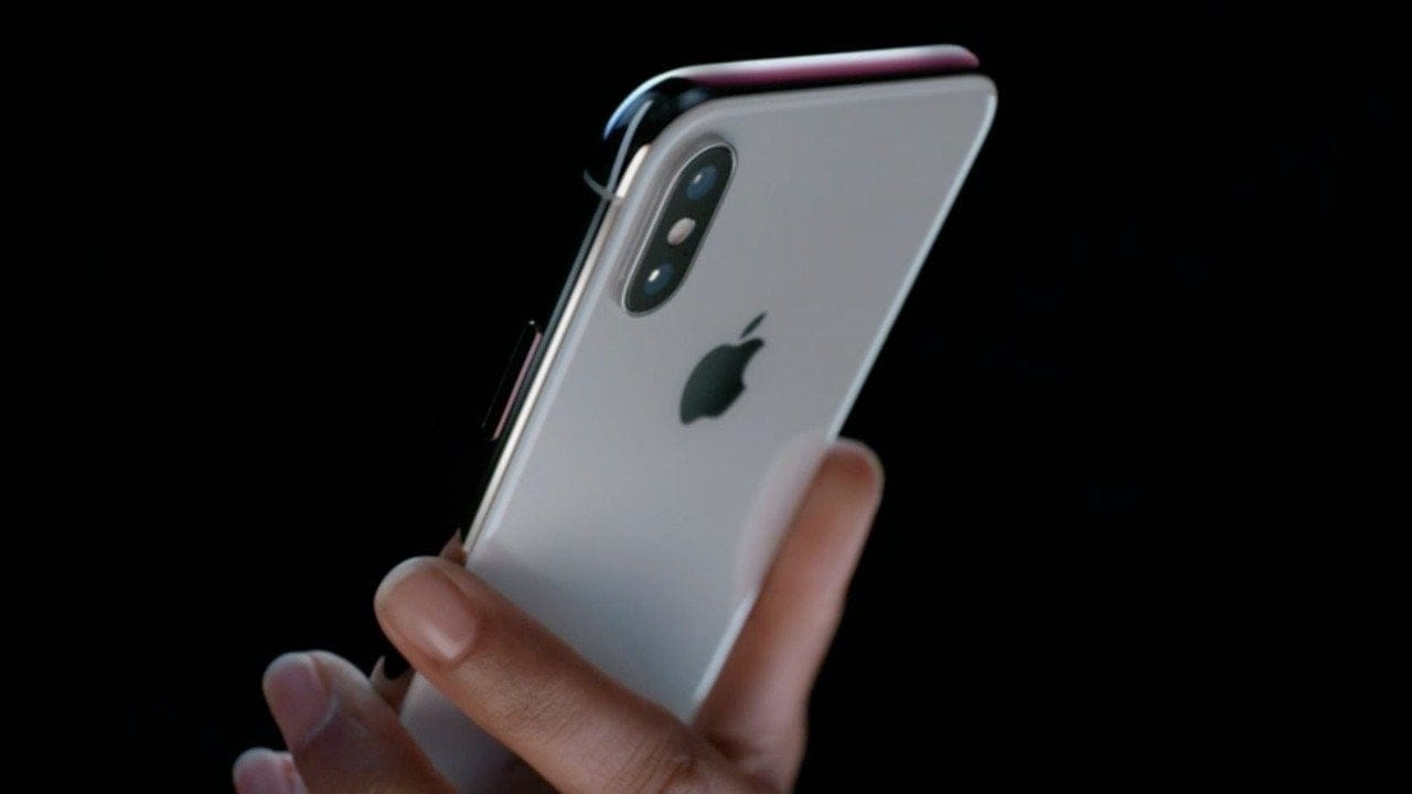 iPhone X için yolun sonu geldi: Apple efsane modeli külüstür ilan etti
