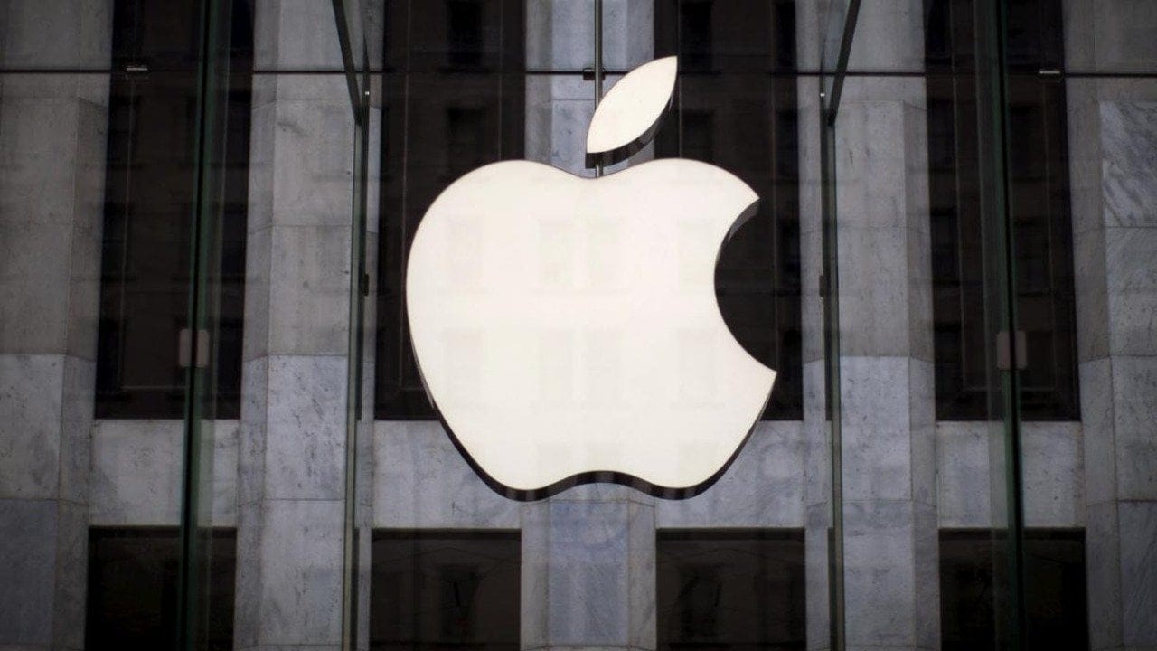 Apple, Vision Pro ve Siri ekiplerinde 200'den fazla kişiyi işten çıkardı