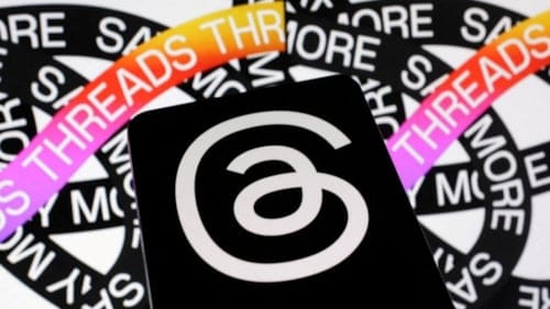 Threads podcast içeriklerini yazıya dökecek: Ses açmadan dinlemek mümkün olacak