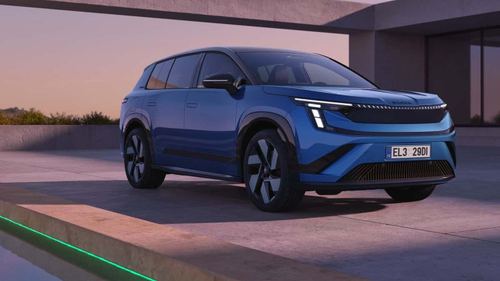 Skoda Peaq'tan menzil rekoru! Tek şarjla 936 km yol katetti