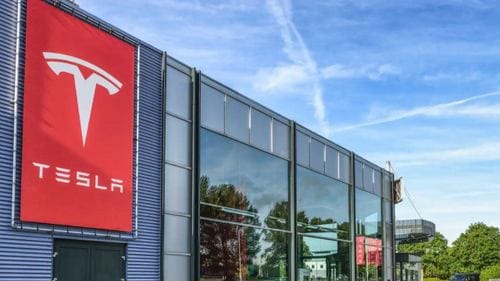Tesla İstanbul’daki yeni merkezini açtı: Satış ve servis tek noktada
