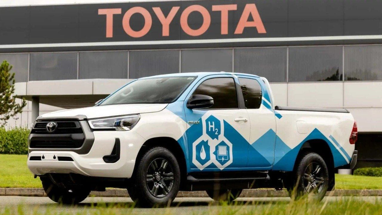 Hidrojenli Toyota Hilux için tarih belli oldu: 2028'de yollara çıkacak