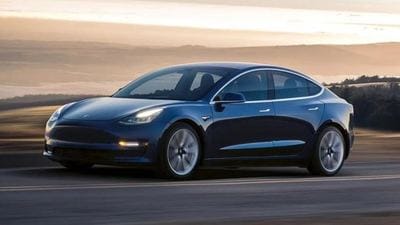 Tesla, Avrupa’da FSD adını değiştirdi: İşte yeni isim