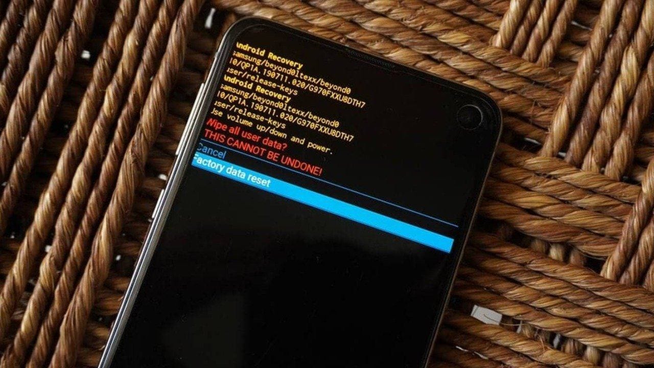 Fabrika ayarlarına döndürülen telefonun verileri kurtarılabilir mi?