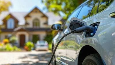 Elektrikli otomobil uzun süre kullanılmazsa bataryası ne olur?