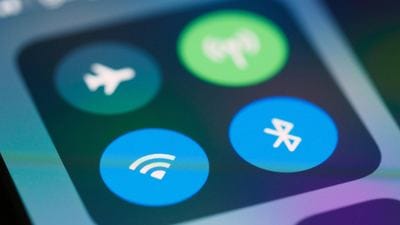 Uçak modunda Bluetooth neden çalışmaya devam ediyor?