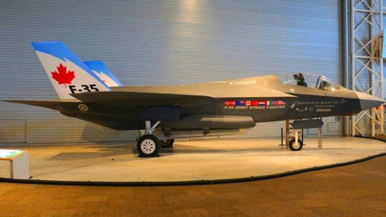 Kanada, ilk iki F-35A savaş uçağını teslim aldı