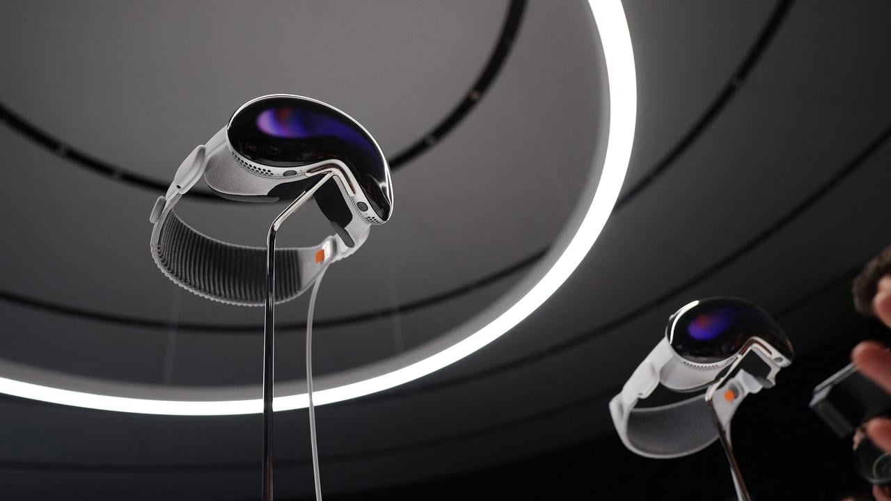 Tim Cook'tan dikkat çeken Apple Vision Pro açıklaması!