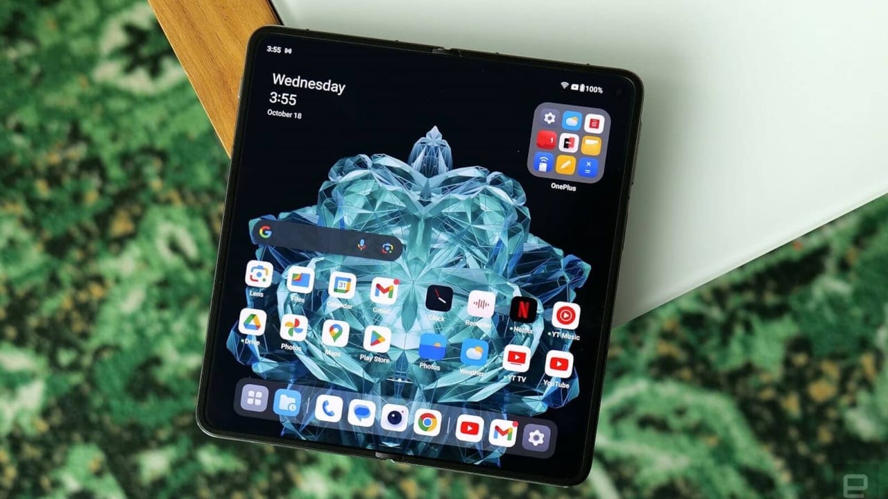 Devlere Kafa Tutan, Katlanabilir OnePlus Open Modeli Satışa Sunuldu