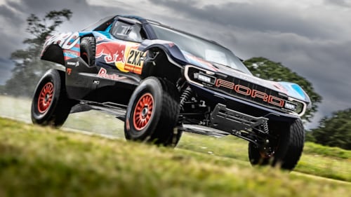 Dakar Rallisi'nde mücadele edecek Ford Raptor T1+ üstün özellikleri ile tanıtıldı