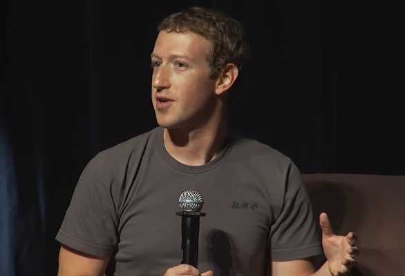 Mark Zuckerberg’in Gri T-shirt’ü