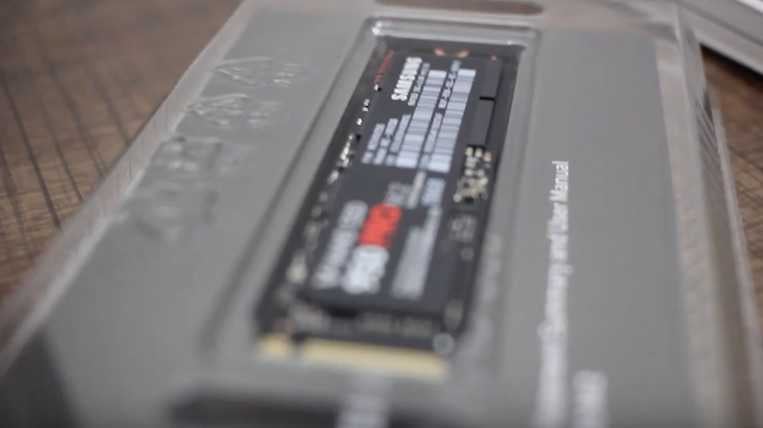 Lenovo Ideapad 700'e SSD Nasıl Takılır?