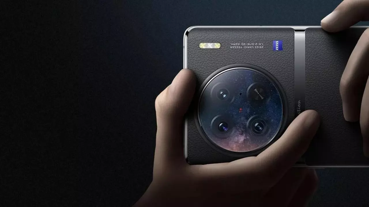 vivo-x100-pro-surpriz-bir-ozellik-ile-geliyor.webp